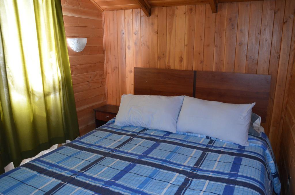 Hostal Victor Pucon Room photo