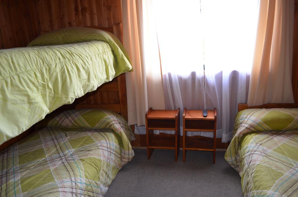 Hostal Victor Pucon Room photo